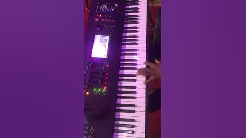 Simple Makossa Vamp/ A Little Breakdown.....