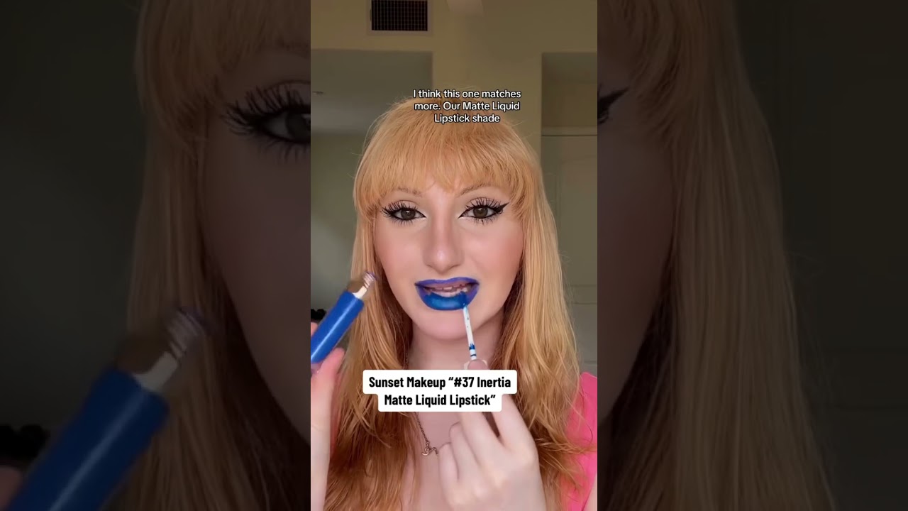 Glossy Blue Lipstick 🦋