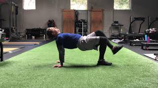 Reverse Table Top Position to Alternating Leg Lift