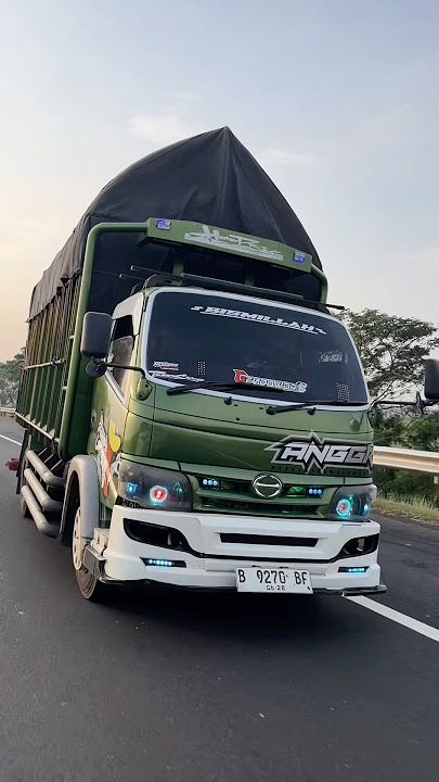 oleng captain🫡#trukmaniaindonesia #trukoleng #sopirtruck #fyp #trending