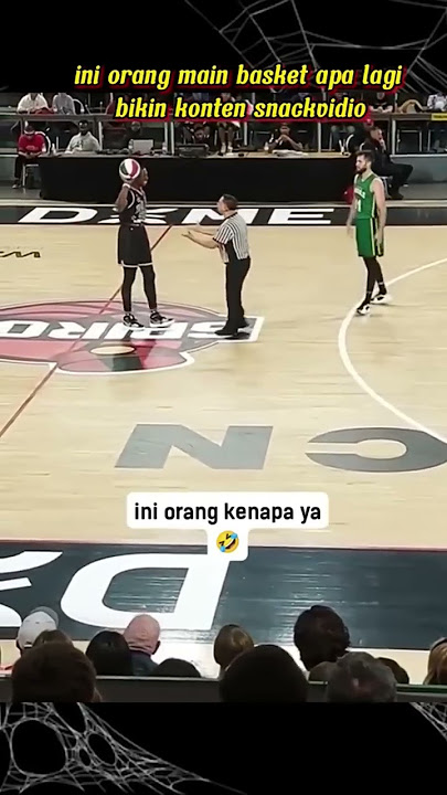 menurut kalian dia kenapa?basketlucu #shortsindonesia  #ngakak #basket #viralbgt #videolucu #komedi