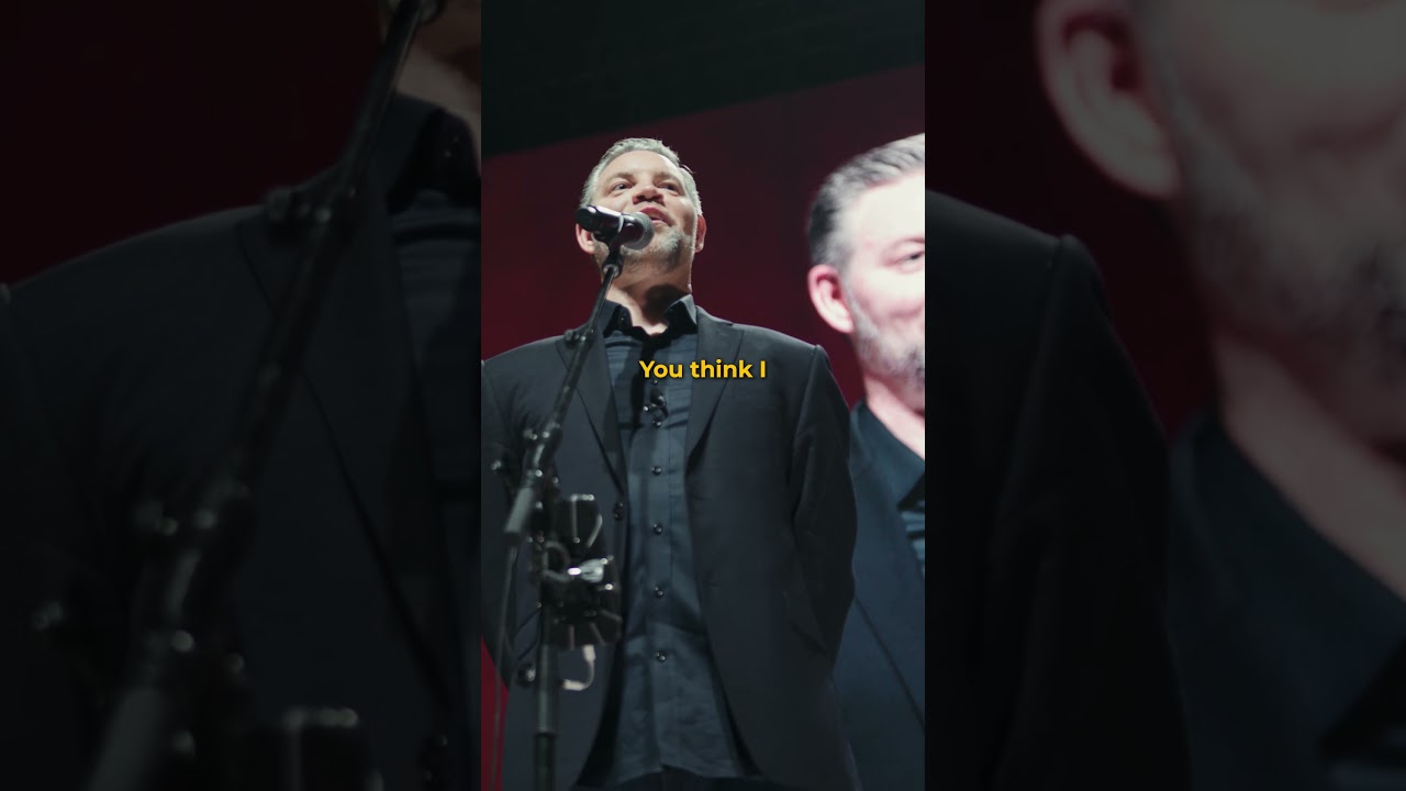 Jason Hewlett Nose Wiggle