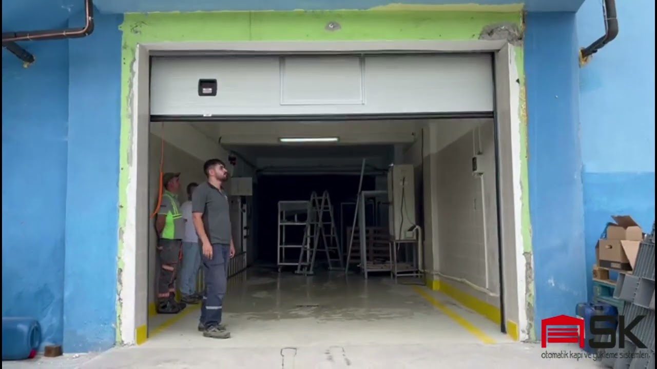 Endüstriyel Seksiyonel Kapı Sistemleri - Endüstriyel Kapılar