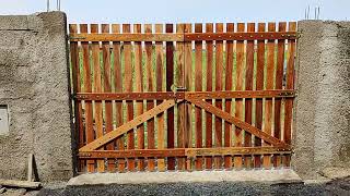 Qual a madeira correta para a fabricação de portão