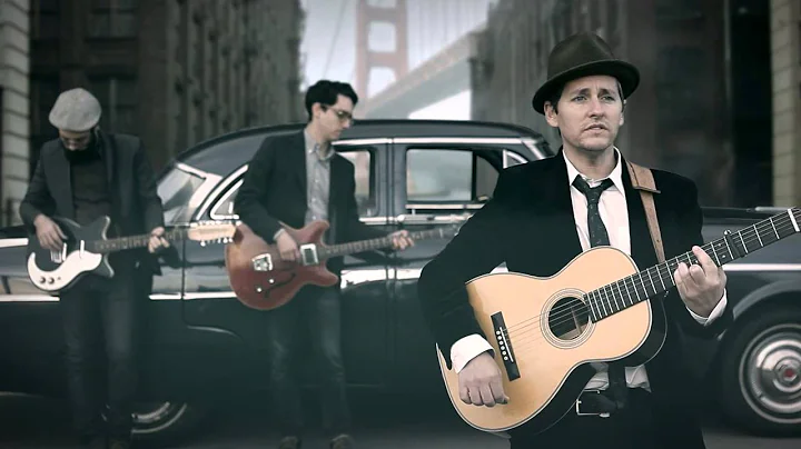 Josh Rouse-  "Julie (Come Out of the Rain)" Offici...