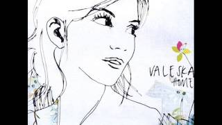 Video thumbnail of "Valeska Steiner - Love me Less"