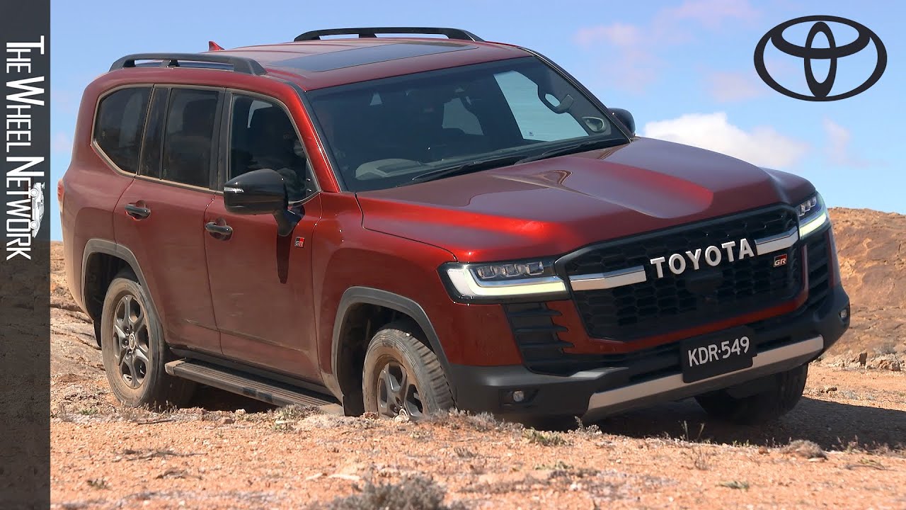 Toyota Land Cruiser 300: Legenda yang Berevolusi