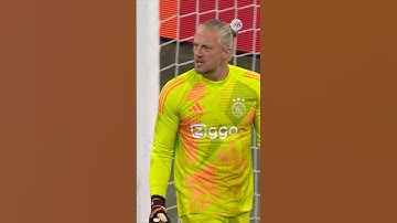 ‘It’s my goal to reach hundred games for Ajax’ - Remko Pasveer 🤝 Club Of 100