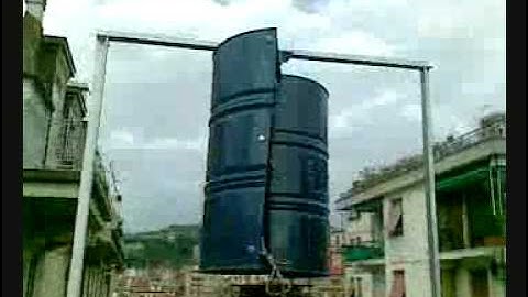 Micro eolico a La Spezia - Micro homemade wind turbine - Savonius