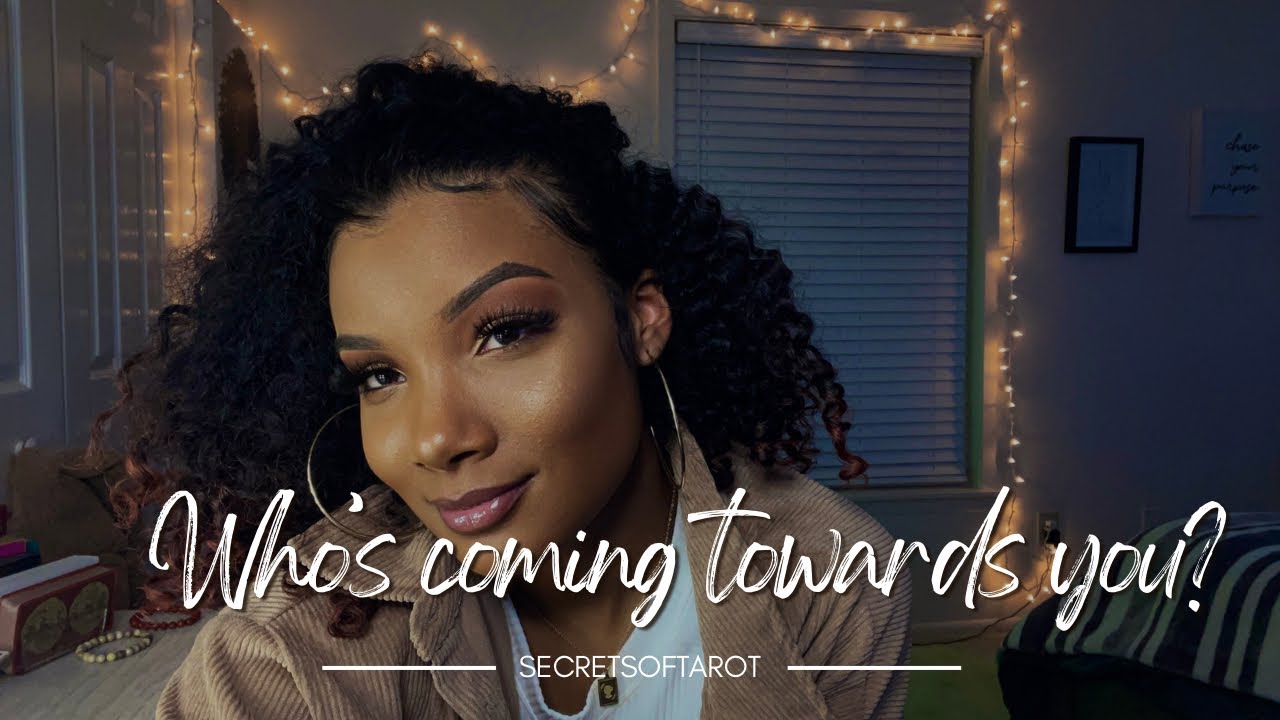 🔮*Juicy tea*WHOS COMING TOWARDS YOU IN LOVE? ♥️😍 #tarot #pickacard