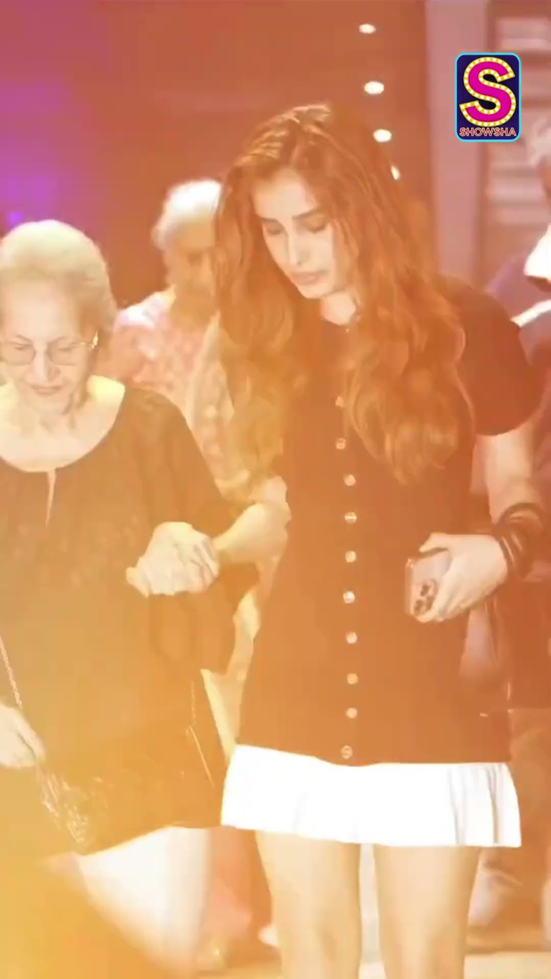 Rasha Thadani’s Beautiful Saturday Night Outing In Mumbai With Family | N18S | #trending