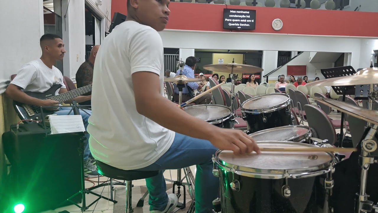 Hino/ NENHUMA CONDENAÇÃO HÁ/ Edu Drums ❤️‍🔥 #gospelchops 