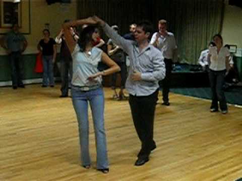 danzon.ie: improvers salsa dance class at the Garda Club 3/8/06