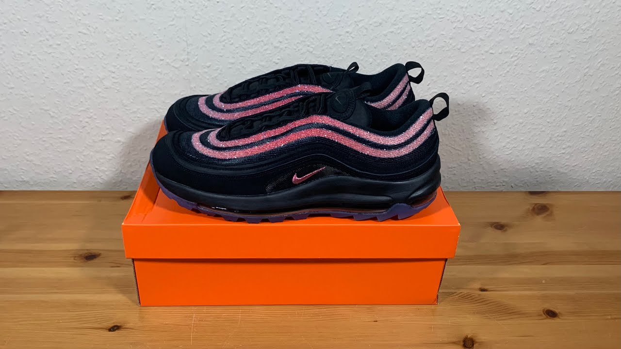 rastro cálmese Para buscar refugio Nike Air Max 97 Golf Swarovski Pink Black DB4698-001 (2021) - YouTube