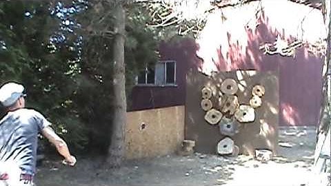 SOG Tactical Tomahawk - Bowling Throw