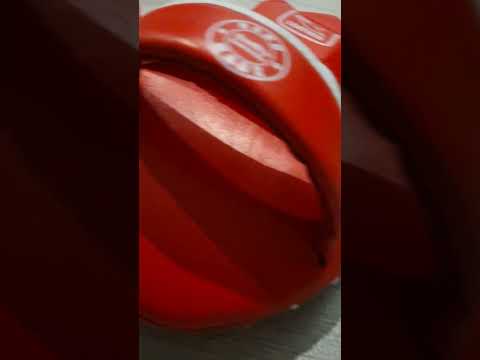 Боксерські лапи гнуті шкірвініл Boxer Sport Line, видео 1