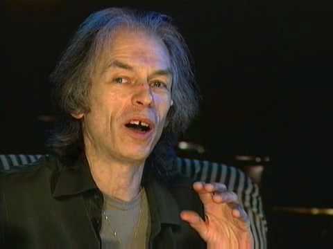 "Steve Howe" of "Yes" with Bob Miles www.milesofmusic...