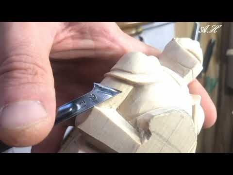 как вырезать из дерева, шахматного слона.(офицер) 1 часть how to cut wood, chess elephant.