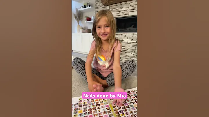 Easy nails💅🏼 by M•I•A #kid