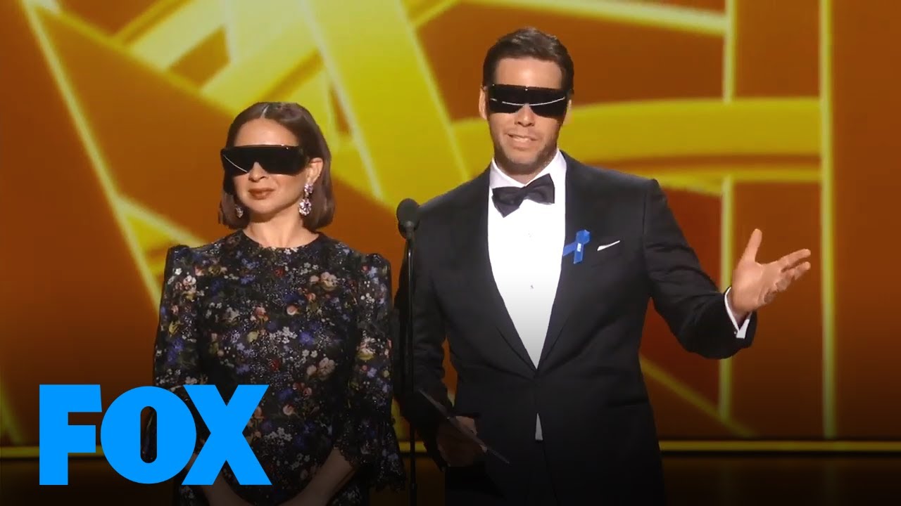 emmys creative arts Maya Rudolph & Ike Barinholtz Struggle To Present Lead Actor In Comedy Series | EMMYS LIVE! 2019