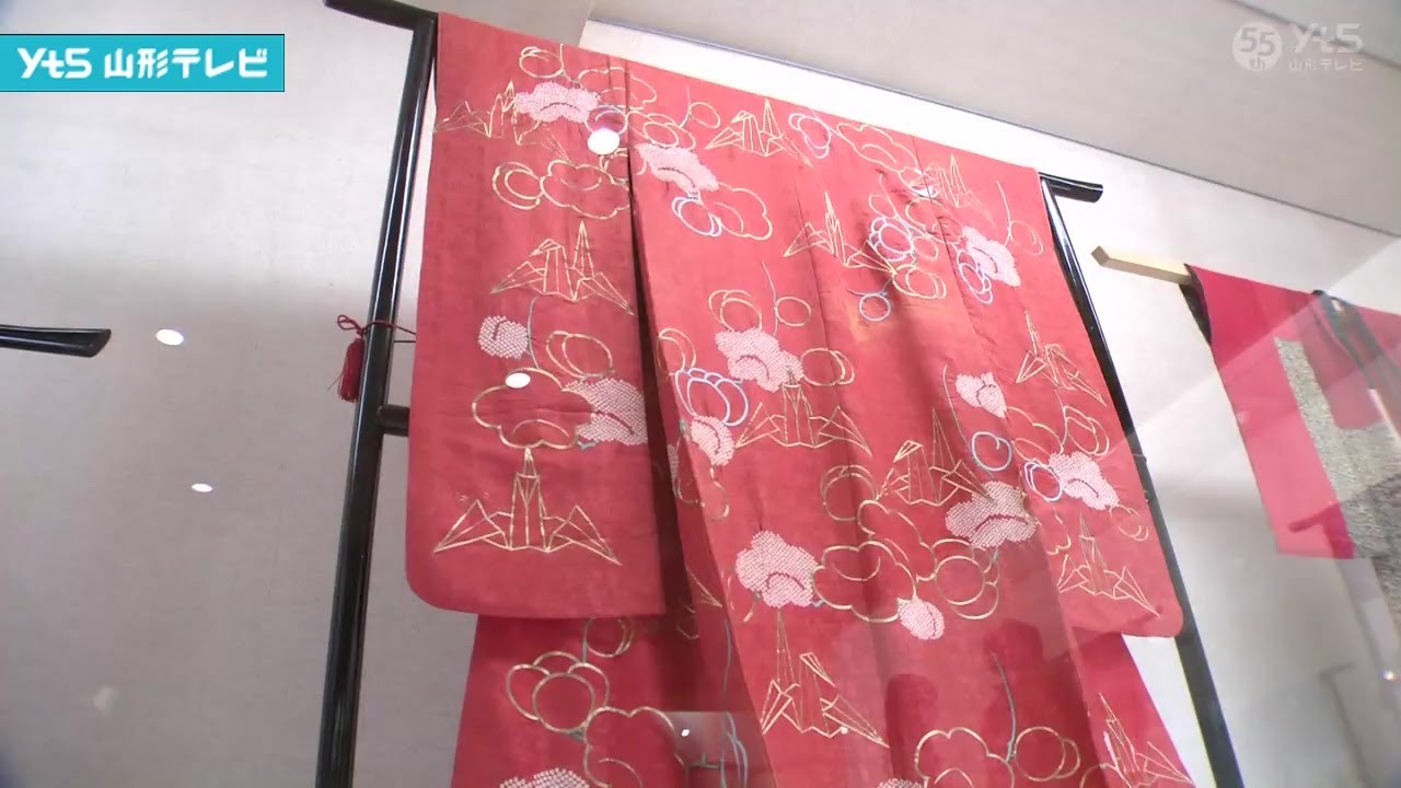 江戸時代の紅染めや藍染めの衣装など展示 河北町 - YouTube