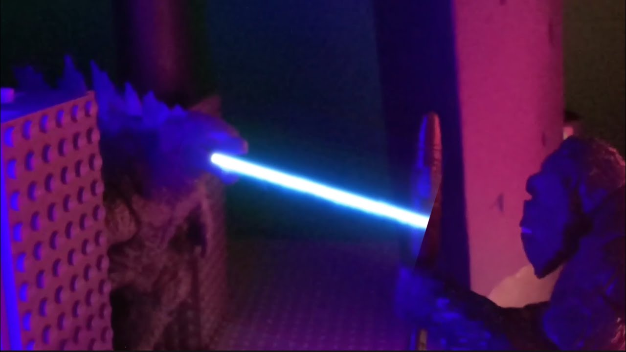 Godzilla vs Kong in hong Kong.       (EPIC STOP MOTION BATTLE!).            OLD ANIMATION.