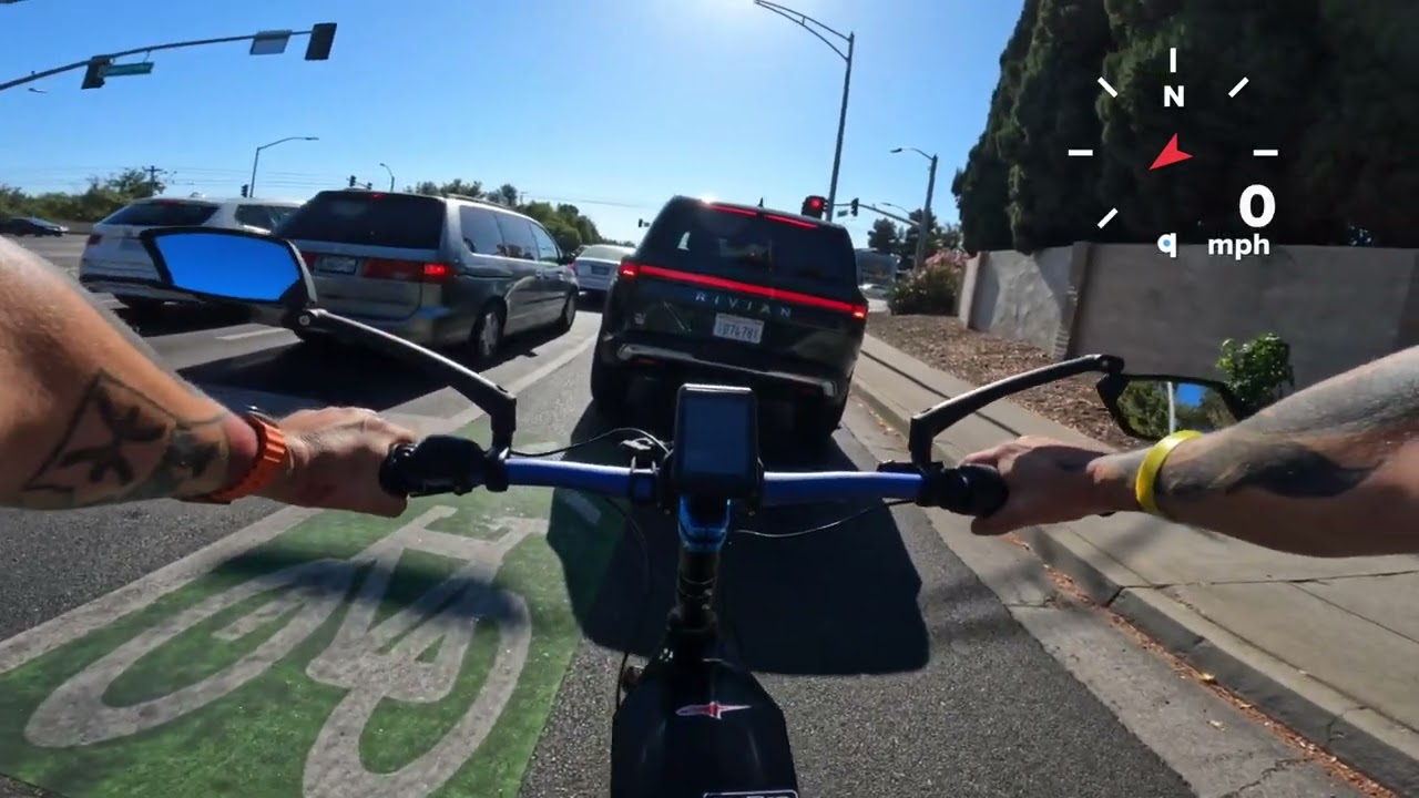 3000 Watt Bomber e-bike. 55 Mph beast ! Totally insane beauty of a bike.