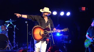 Toby Keith tribute/impersonator - Whiskey Girl