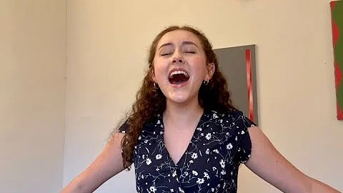 Amelia Moss - Next On Stage