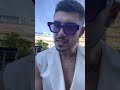 Capture de la vidéo Eurovision 2023 - Turquoise Carpet 🩵 | Interview D'andrew Lambrou (Chypre)