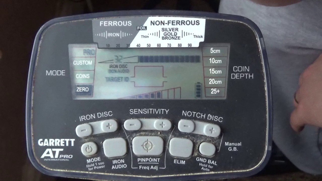 METAL DETECTING..GARRETT AT PRO WET SAND SETTINGS