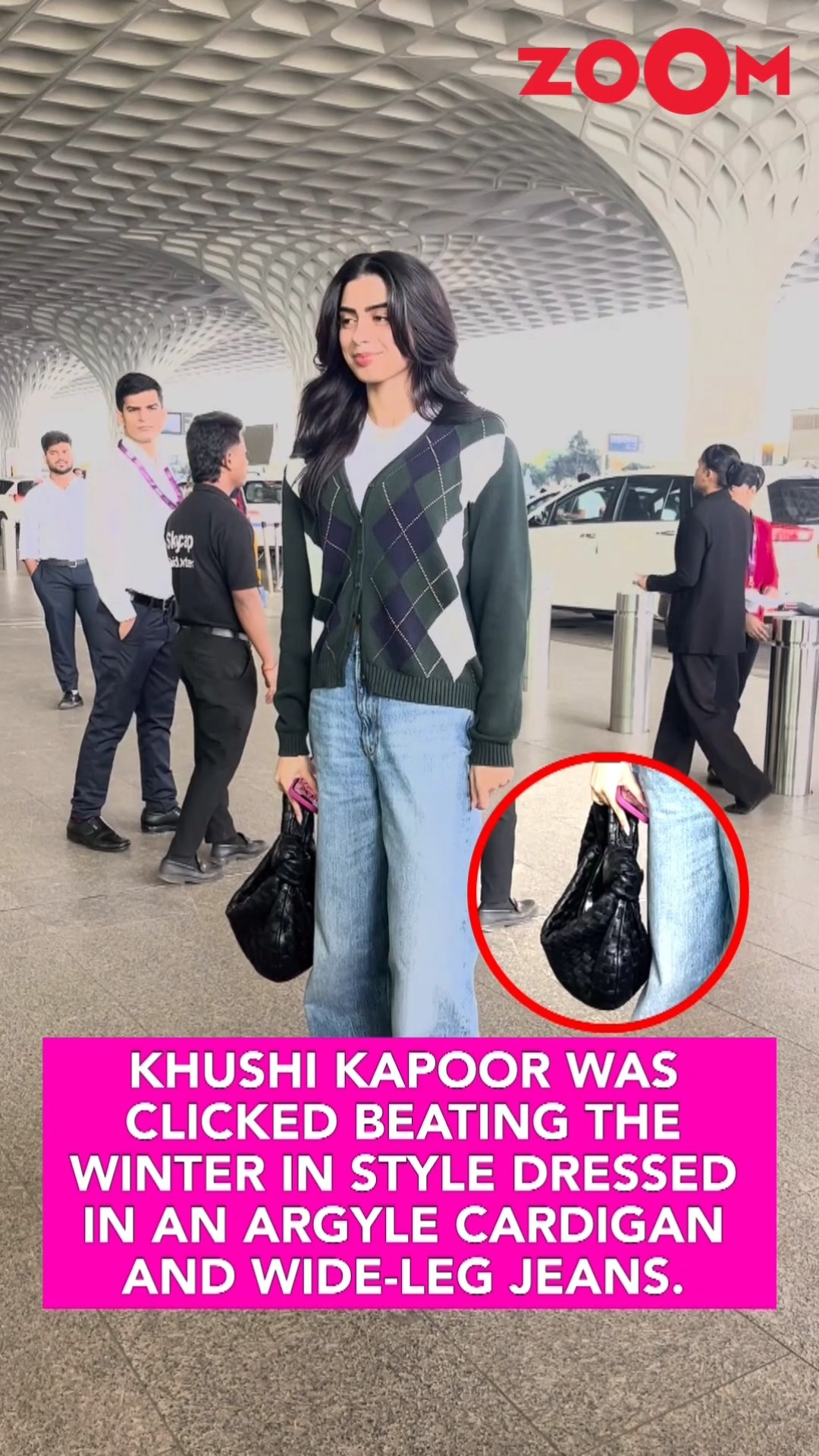 Khushi Kapoor's handbag's price, which she carried at the airport REVEALED! #shorts #khushikapoor