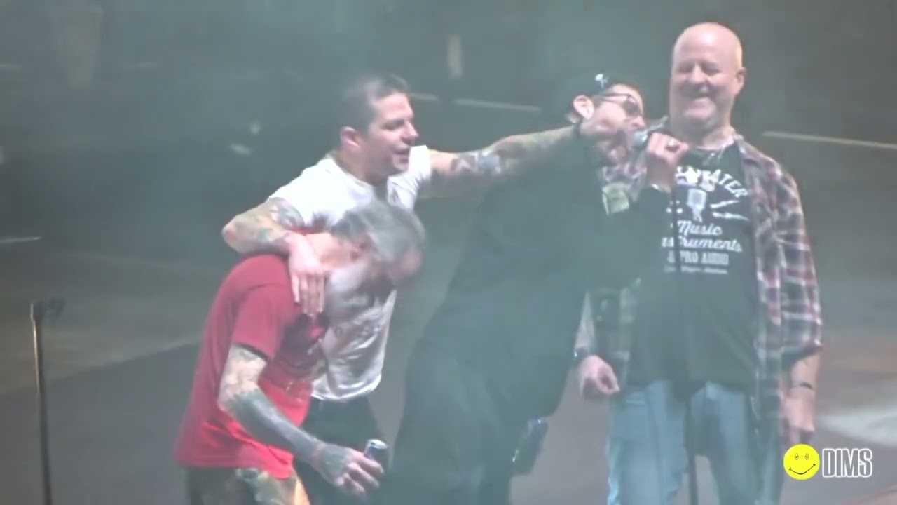 Pantera - Walk - Van Andel Arena - Grand Rapids, Michigan - February 20, 2024