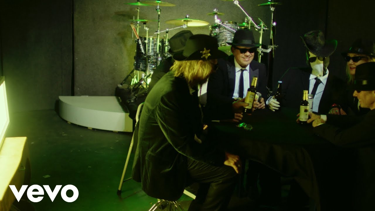 Guarda Moses Mo and The Real Cool Band - Kid Kool su YouTube Guarda Moses Mo and The Real Cool Band - Kid Kool su YouTube