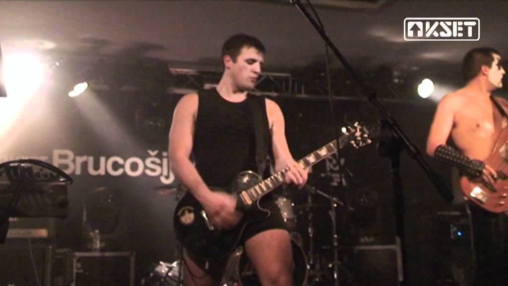 Brkovi - Ljepša si od mjeseca (Brucošijada FER)