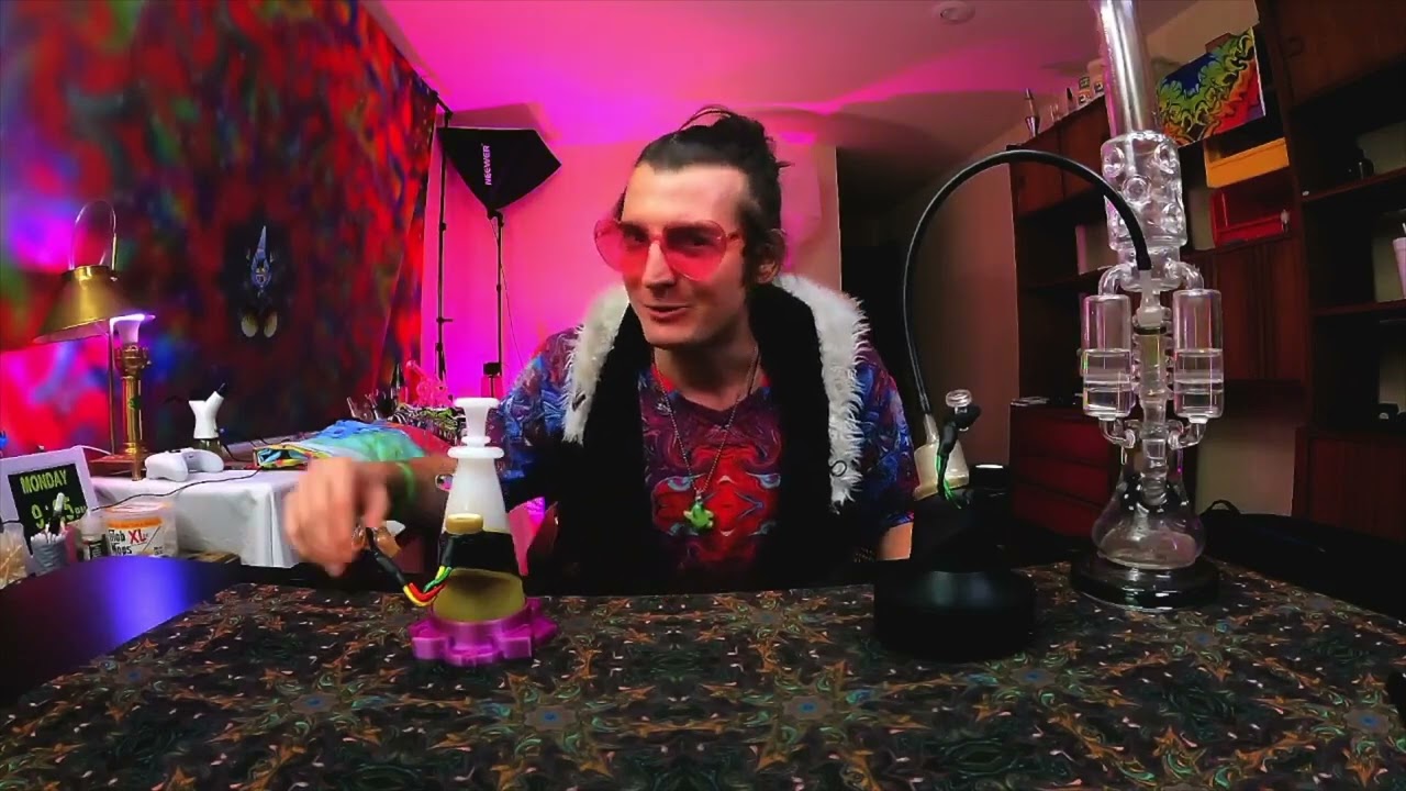 CCV Code “GLASS30” 30% Off All Puffco Glass Attachments + Paulson Piece Mystery Candles!