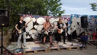 Kabukidrop - Alan mies