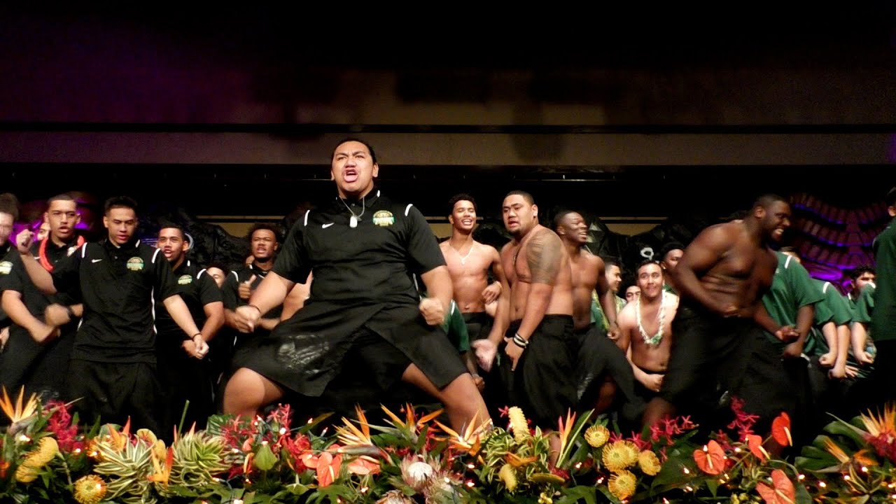 Detroit Lions No. 7 overall Draft Pick Penei Sewell MIC'D UP HAKA from Polynesian Bowl in Hawai'i