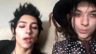 Vignette de la vidéo "Palaye Royale on YouNow 08.05.16 | 1"