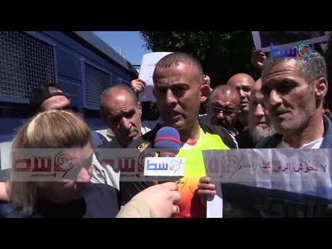 احتجاجات أمام مقر وزارة السكن بسبب موقع حوش الريح ومواقع أخرى بتيارت 2