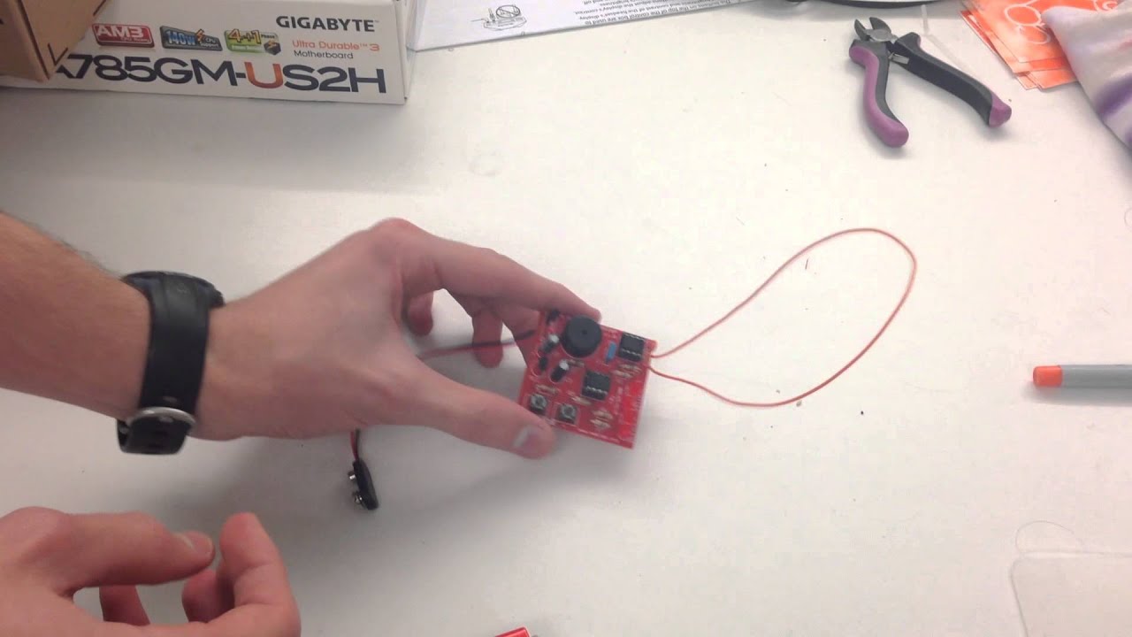 Junior Theremin Kit - Brief Trial and Explanation - YouTube