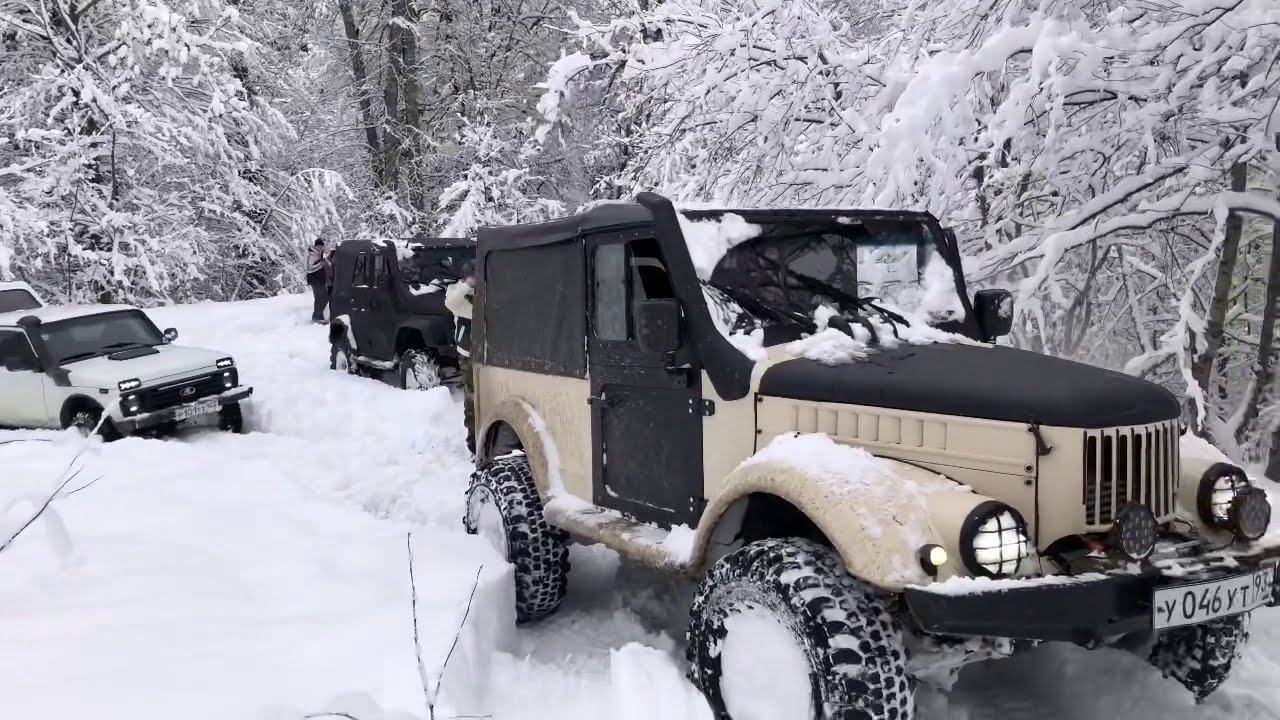 Offroad Сочи FUN AUTO TEAM, Нива, Газ 69 и УАЗ Хантер на 36 тракторах