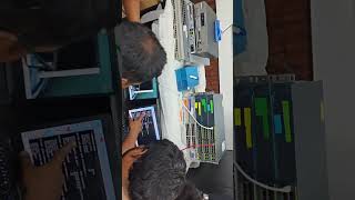 Students practicing on live devices | #tungabadranetworks