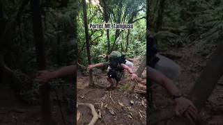 Beban Berat Bukan Beban Hidup haiking short