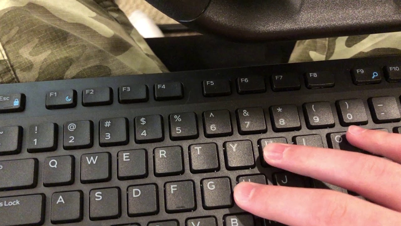 weird hidden command prompt in City Car Driving