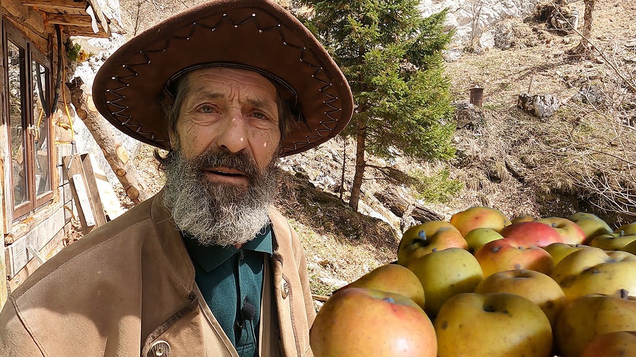 Robinzonove jabuke dočekaju i proljeće /ENG sub/