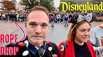Early Park Entry at DISNEYLAND - what its like at Christmas