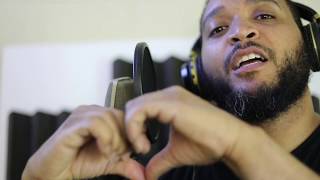 Does Dizzle Have Barz?