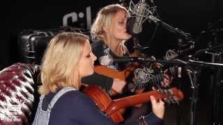 Millers Daughter - Falling Apart (Original) - Ont&#39; Sofa Gibson Sessions