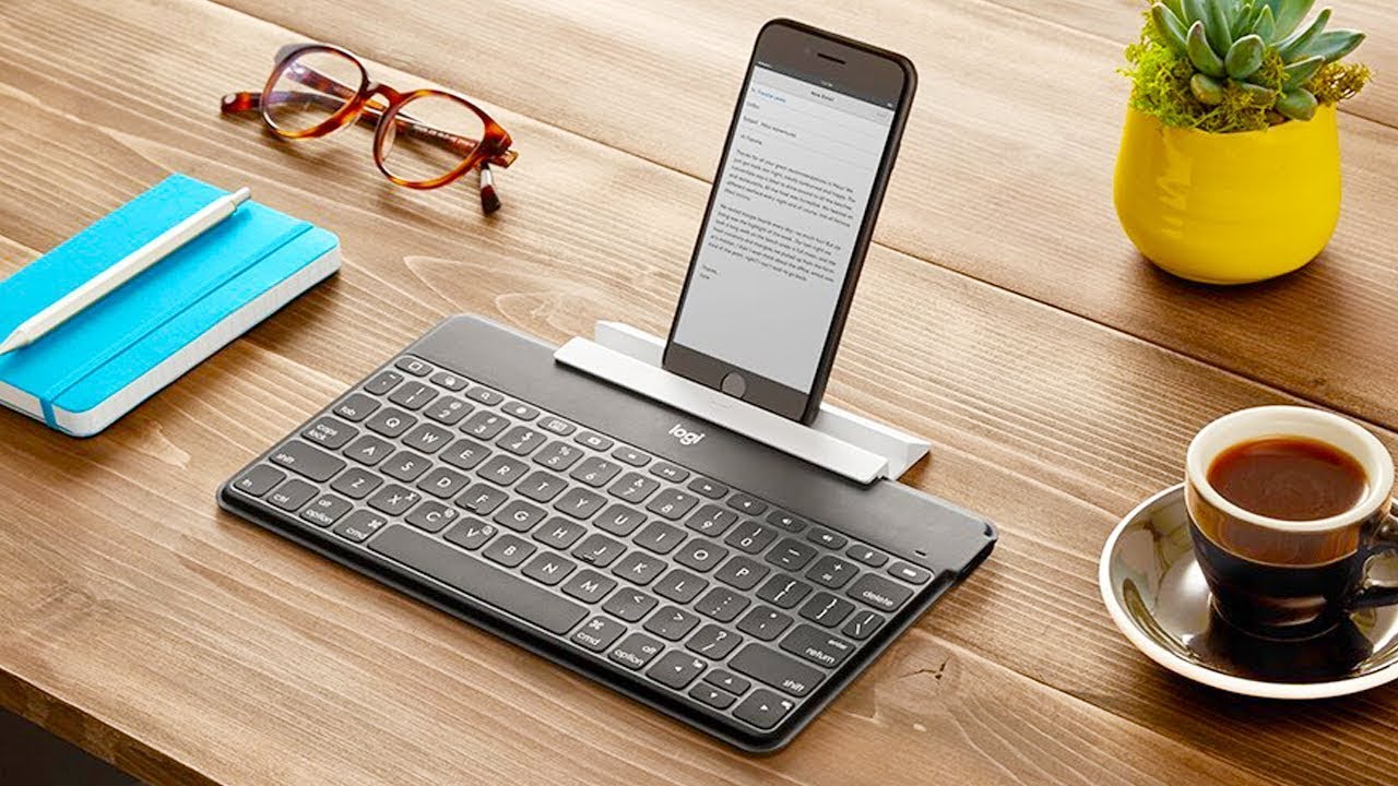 7 MEILLEURS CLAVIERS BLUETOOTH DISPONIBLES EN 2021